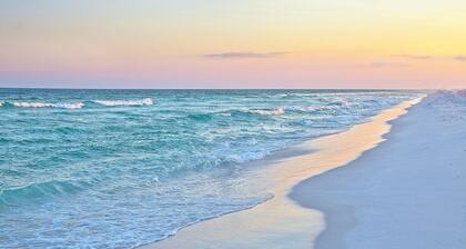 3 Bedroom Dog đ¶Pet Friendly Panama City Beach House Pool 2 KING beds bunkroom