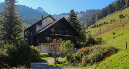 Grande-Ourse 2 pièces 1027 by Interhome