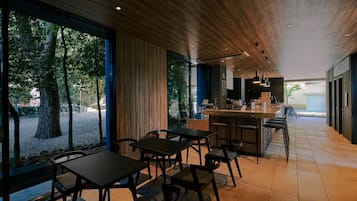 Cafe