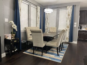 Dining - Glamorous Modern Cape Cod Style Home (Aubrey)