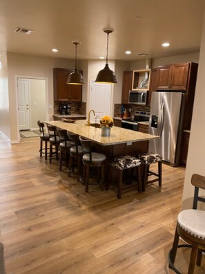 Fridge, microwave, oven, stovetop - Brand new 3 bedroom home with,  Lake view and 55’ garage for your boat or RV.   (Lake Havasu City)