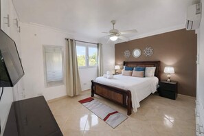 1 soverom, strykejern/-brett, wi-fi (inkludert) og sengetøy