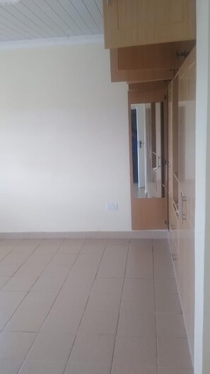 Nicht klassifiziertes Bild, 4 von 5, Schaltfläche