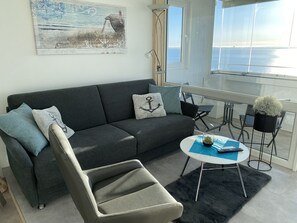 TV, DVD player, ping pong