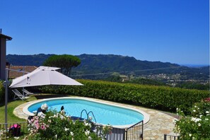 Seasonal outdoor pool - Ginepro Grillo (Camaiore)