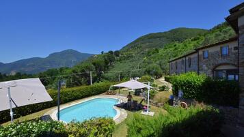 Piscina stagionale all'aperto