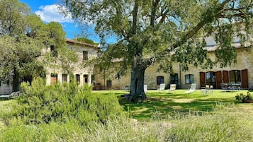 Ferienhaus, 4 Schlafzimmer, eigener Pool, Gartenblick | Unterkunftsgelände