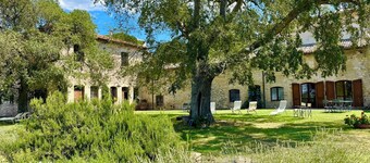 Elegant Farmhouse Retreat in Poreta, Italy