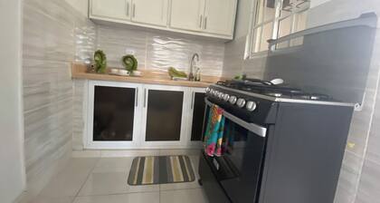 7DR Apt in Prime Location Near Monumental Area