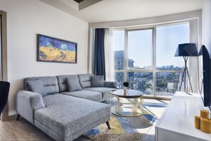 Deluxe Apartment, 1 Bedroom, City View