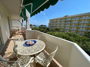 Appartamento, 1 camera da letto, balcone, vista oceano | Balcone