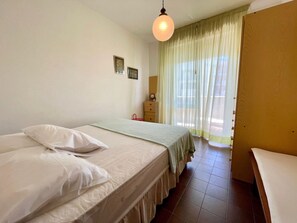 Apartment, 2 Schlafzimmer, Balkon, Stadtblick | 3 Schlafzimmer