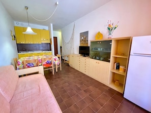 Apartment, 2 Schlafzimmer, Balkon, Stadtblick | Innenbereich