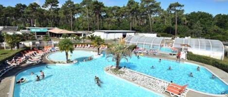 Indoor pool, outdoor pool