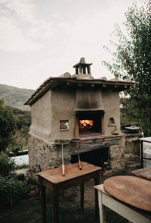 Property grounds - WP RELAIS BORGO VIGNALUNGA, 46 HECTARES OF LAND IN THE HEART OF VAL D'ORCIA (Toscana)