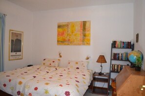 2 bedrooms, free WiFi, bed sheets - Dlx-Bungalow 1st row, dreamlike private complex directly by the sea/pool/internet (Playa Honda)