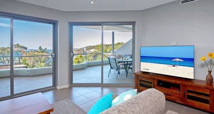 Barefoot Bliss 4, 6-10 Market Street - Surfside Apartments