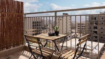 Comfort-Apartment, 1 Doppelbett, Balkon, Stadtblick | Terrasse/Patio