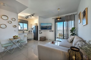 Apartment, 1 Queen Bed with Sofa bed, Balcony, City View | Boating - Melony Apartment (Eilat)