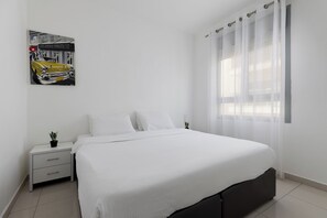 Caja de seguridad en la habitación y sistema de insonorización 