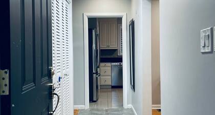 "The Cottage at Spruce" Tranquil, Cozy and Rustic