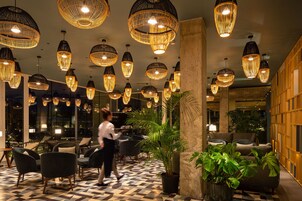 Bar (en la propiedad)