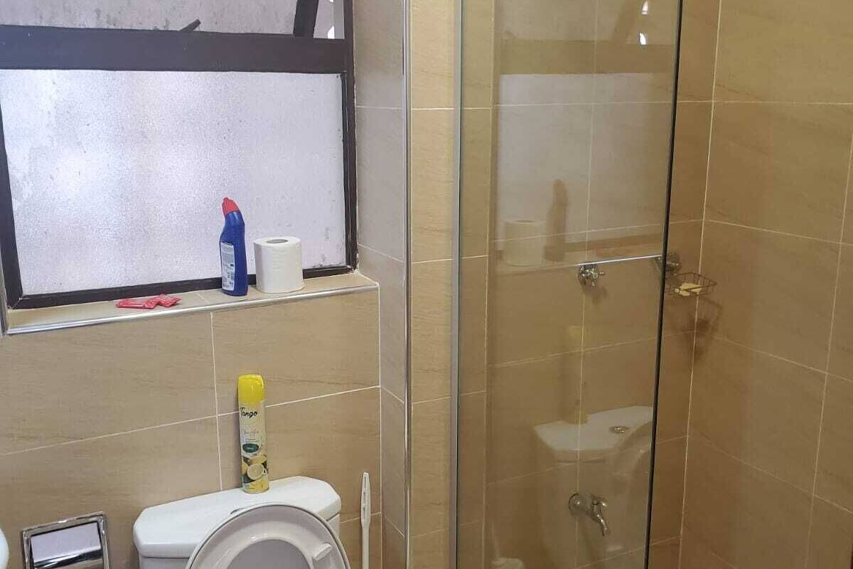 Apartment | Bathroom | Shower, towels