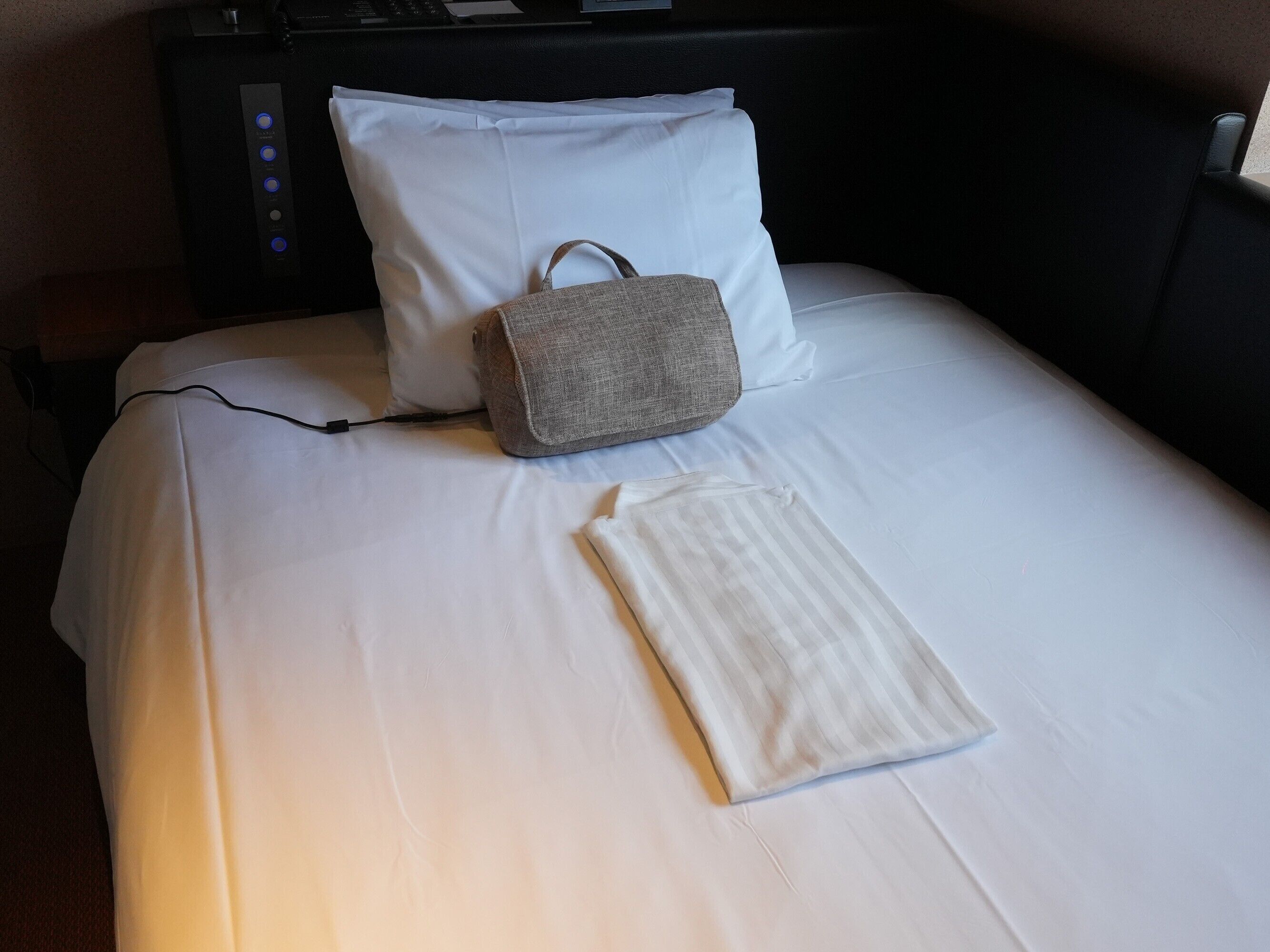 single 13.8 square meter(120x195) | 1 bedroom, in-room safe, desk, blackout curtains