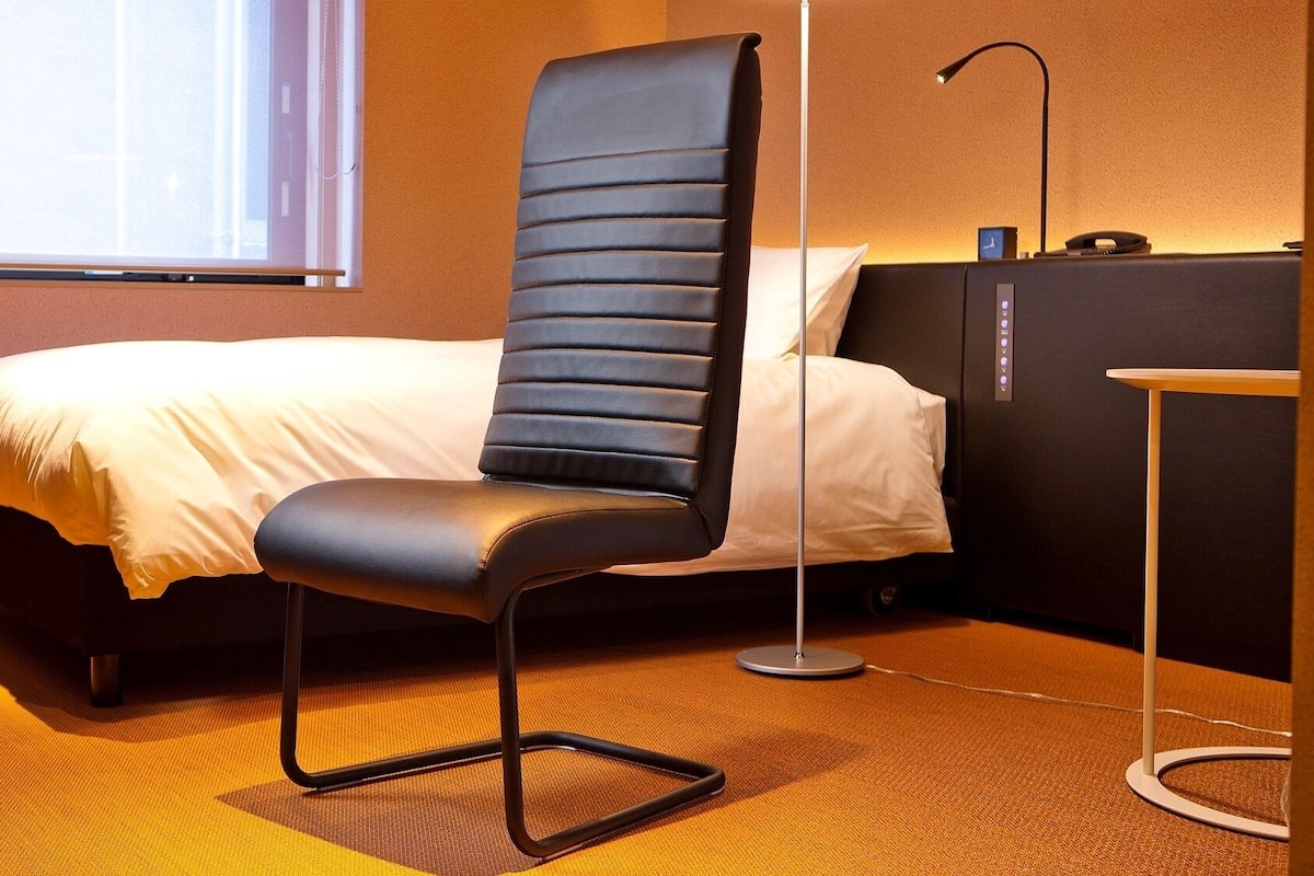 In-room safe, desk, blackout drapes, iron/ironing board