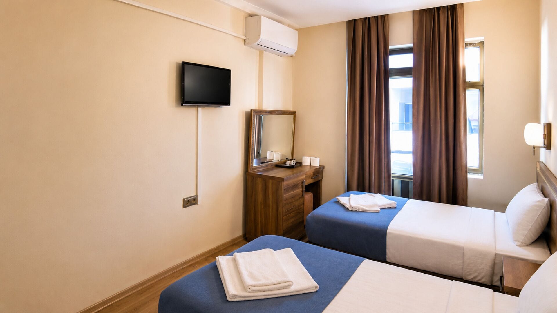 Photo - Reis Beach Hotel