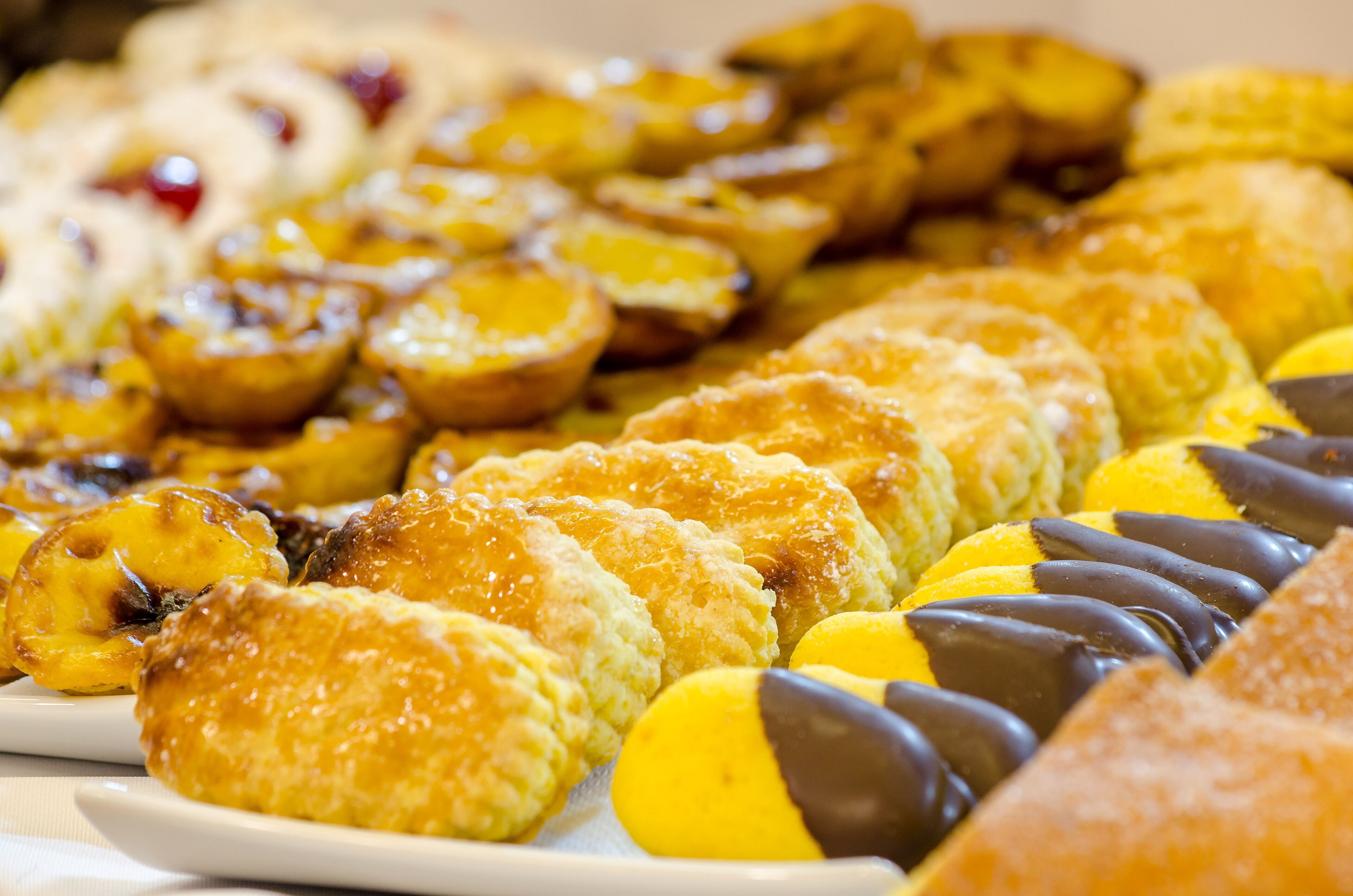 Daily buffet breakfast (EUR 15 per person)