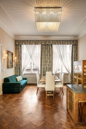 Apartment National Theatre | Living area | Flat-screen TV