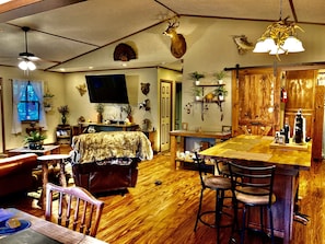 Interior - Bertucci's Country House (Williford)