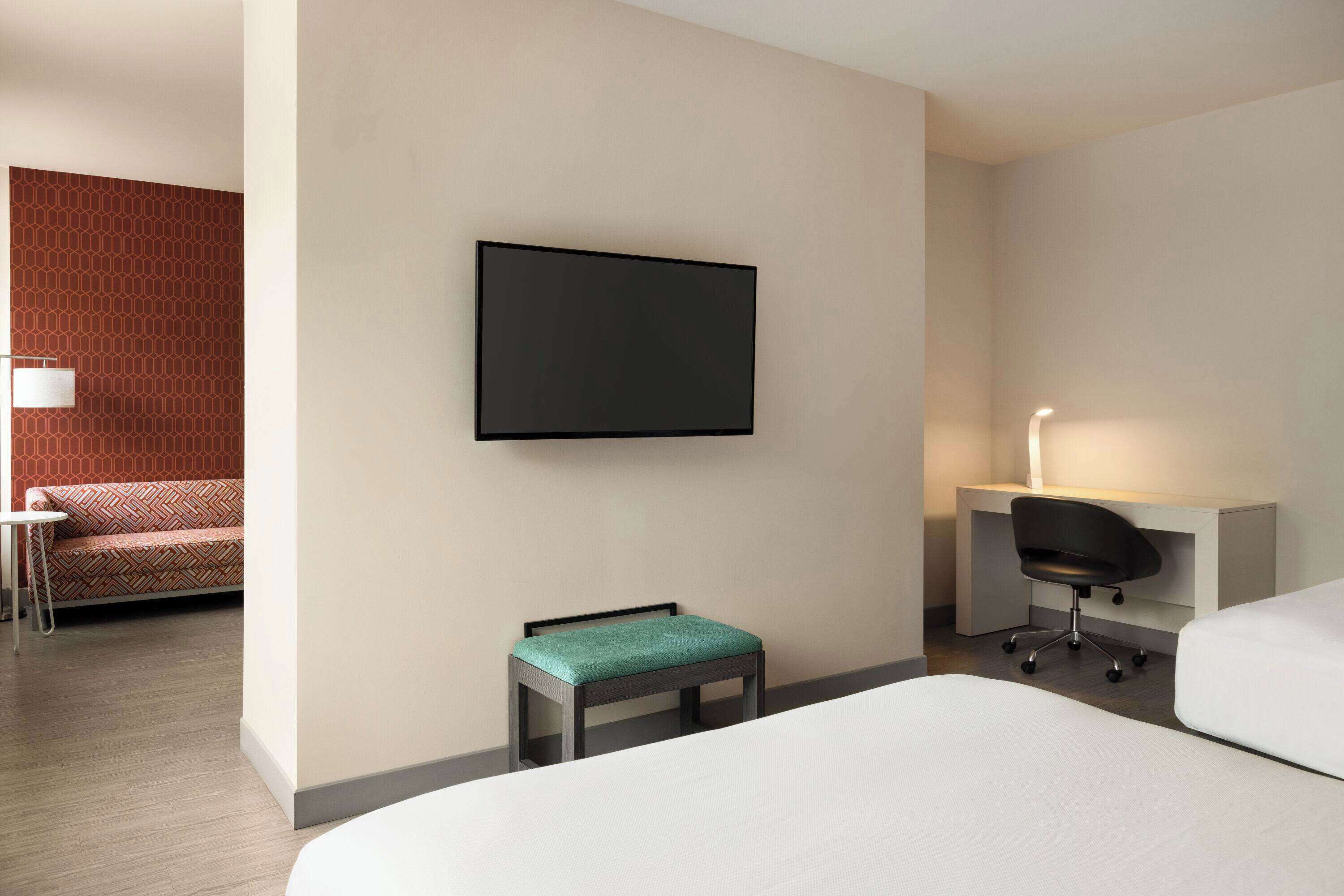 Room, 1 King Bed, Accessible, Non Smoking