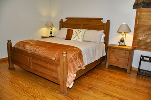 5 bedrooms, free WiFi, bed sheets