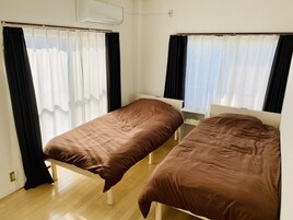 3 habitaciones, wifi gratis y ropa de cama 