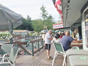 Chalet, 4 Bedrooms | Property grounds