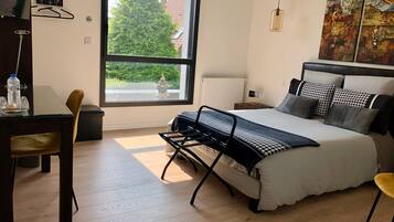 Literie de qualité supérieure, décoration personnalisée