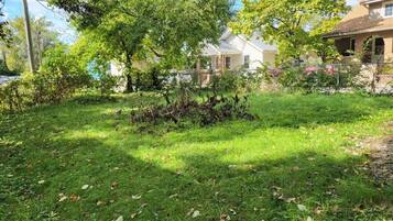 House, Multiple Beds | Property grounds