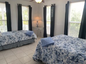 4 間睡房、熨斗/熨衫板、免費 Wi-Fi、床單