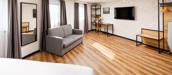 Ibis London Heathrow Terminal 5