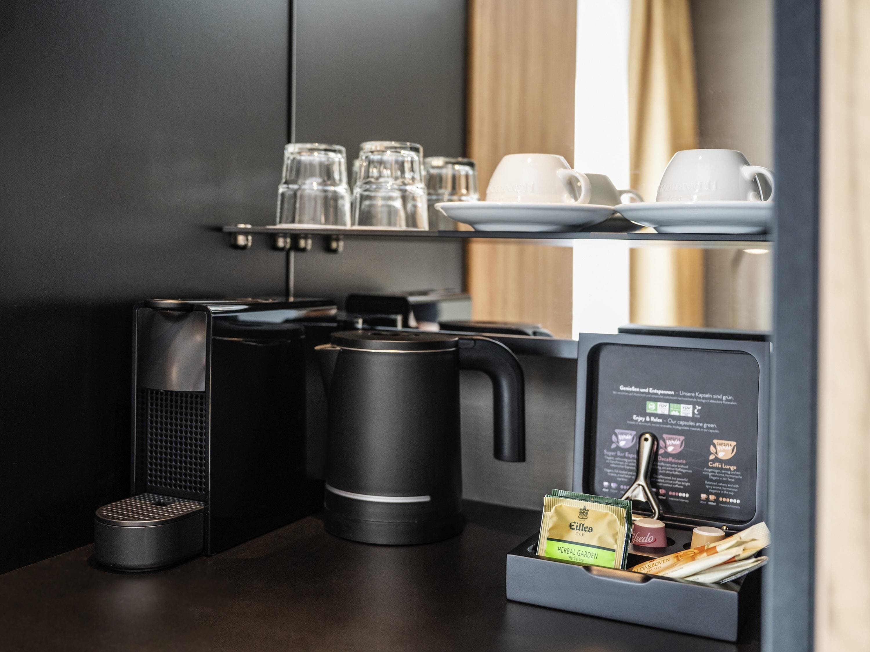 superior room, 1 double bed | minibar, in-room safe, desk, laptop workspace