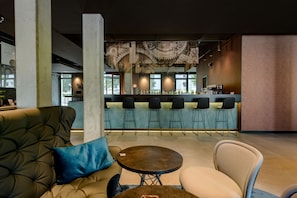 Bar (en la propiedad)