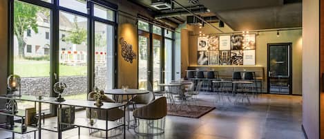 Daily buffet breakfast (EUR 17 per person)