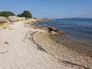 Beach nearby - Apartments Taya (Pasman)
