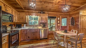 Ferienhaus, 2 Schlafzimmer, Bergblick | Eigene Küche