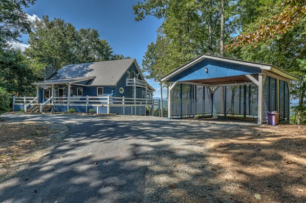 House, 3 Bedrooms | Exterior - Blue Cabin in the Sky by Escape to Blue Ridge (Blue Ridge)