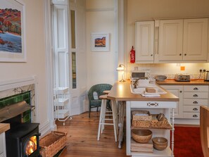 Cottage | Interior
