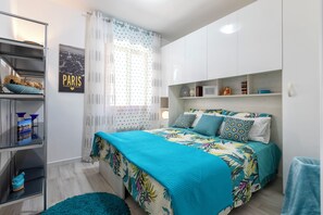 2 habitaciones, escritorio, tabla de planchar con plancha y wifi gratis 
