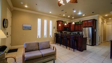 Smart TV, escritórios, monitores de computador